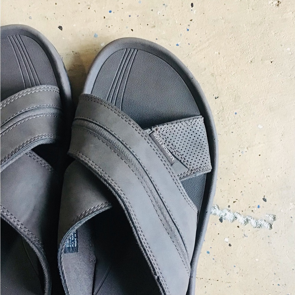 LONDON FOG LFM-Liverpool Slide Sandals, Style No. CG1390 - Picture 2 of 7